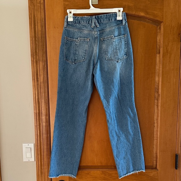 Good American Straight Leg Jeans in Blue size 0 25” waist - Picture 4 of 7